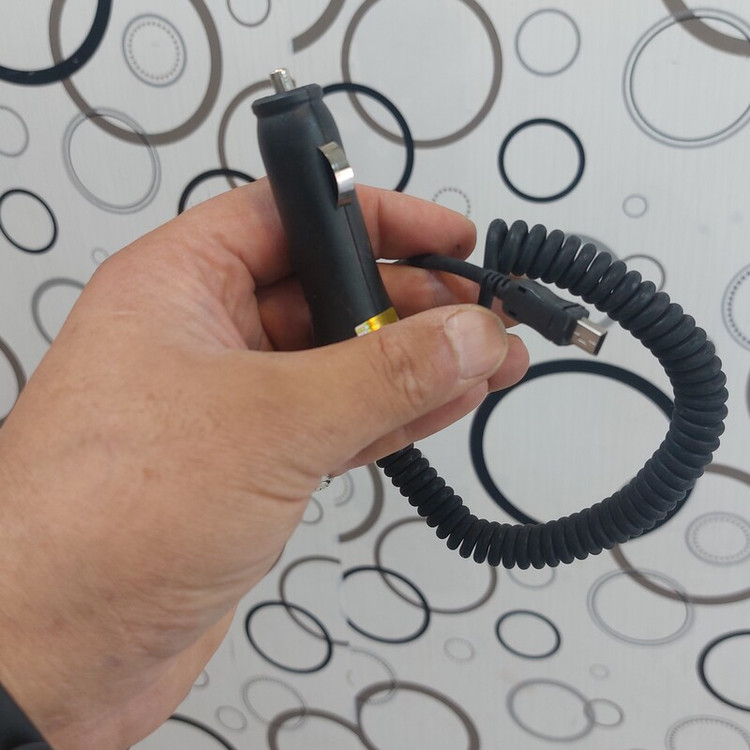 شارژر موتورلا فندکی اسپیکر سوکت پهن موتولا