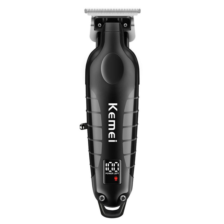 ماشین اصلاح موی سر و صورت کیمی مدل KM-2293 با تیغه کربن استیل خودتیز شونده، موتور 6000 دور در دقیقه، طراحی ارگونومیک، شانه قابل تنظیم 1 تا 3 میلیمتر و باتری 1200 میلیآمپر ساعت با شارژ و عملکرد 180 دقیقهای